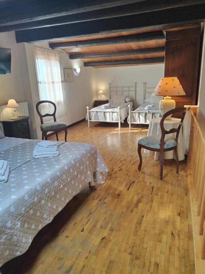 Il Casale Del Cortonese Apartment Sassari Bagian luar foto